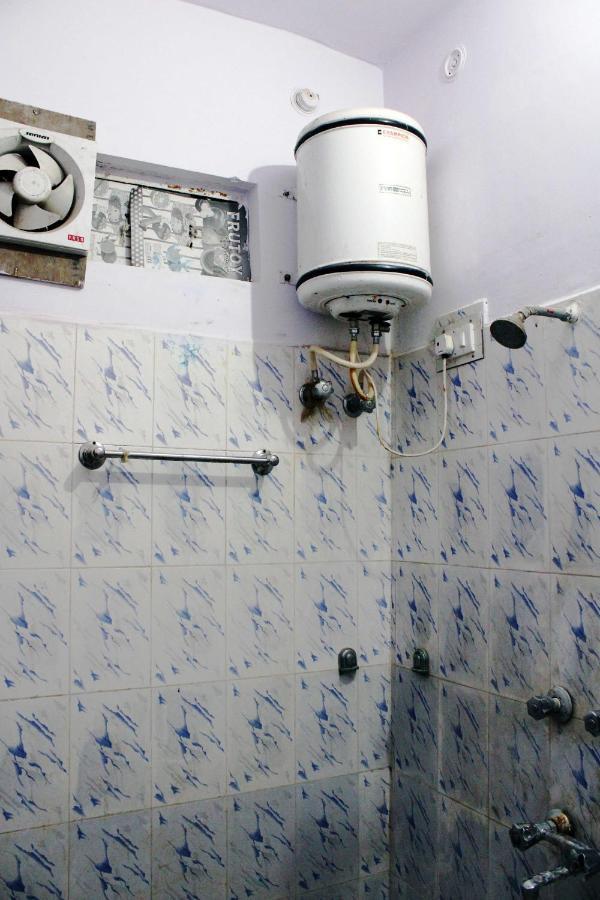 Hotel O Gracious Inn Lucknow Bagian luar foto